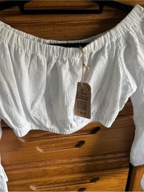 Cotton Natural White Off-Shoulder Crop Top